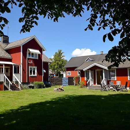 アルバレット ホテル＆ホステル Löttorp エクステリア 写真